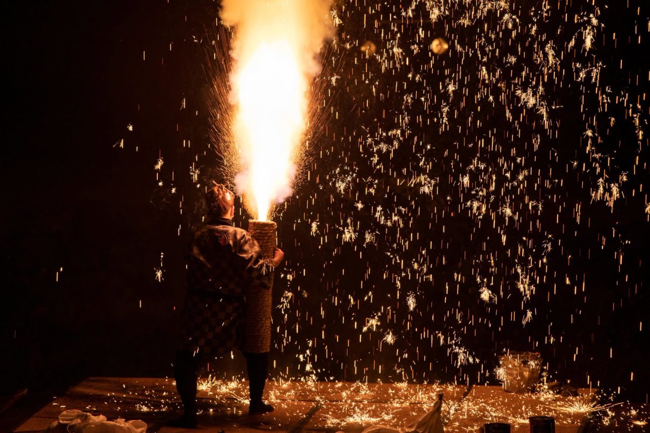 Hida Takayama Tezutsu Fireworks Performance, Gifu