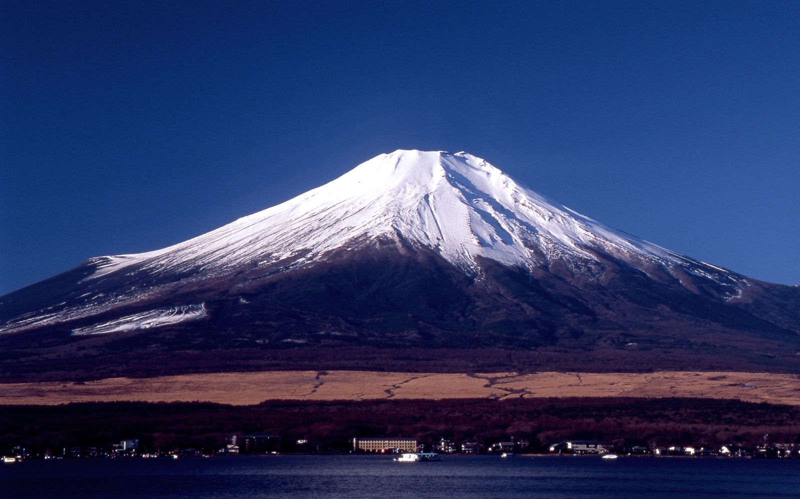 Yamanakako Benifuji no Yu, Yamanashi